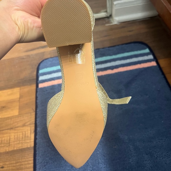 Women's Ankle Strap Closed Toe Low Block Heel Wedding Dress Dorsay Pumps - Picture 10 of 13